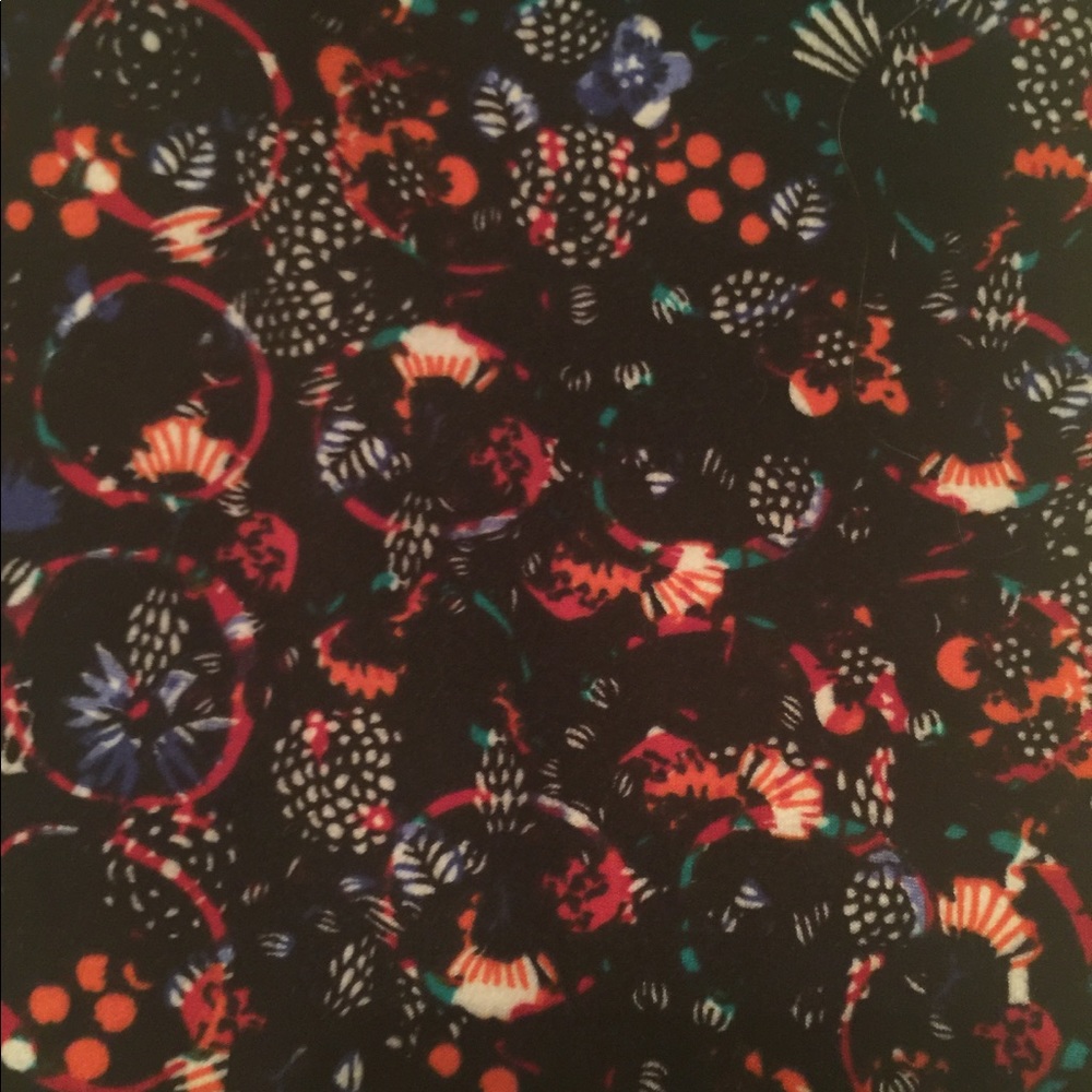 Sale! LulaRoe Leggings-TC